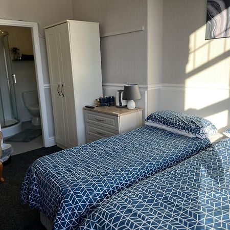 Y Garth Guesthouse Bangor  Extérieur photo