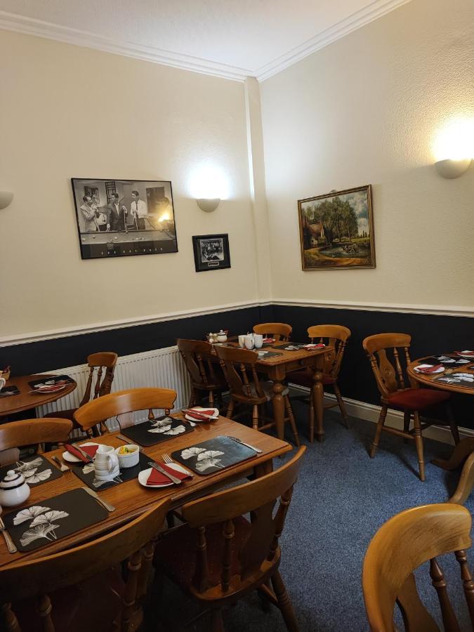 Y Garth Guesthouse Bangor  Extérieur photo