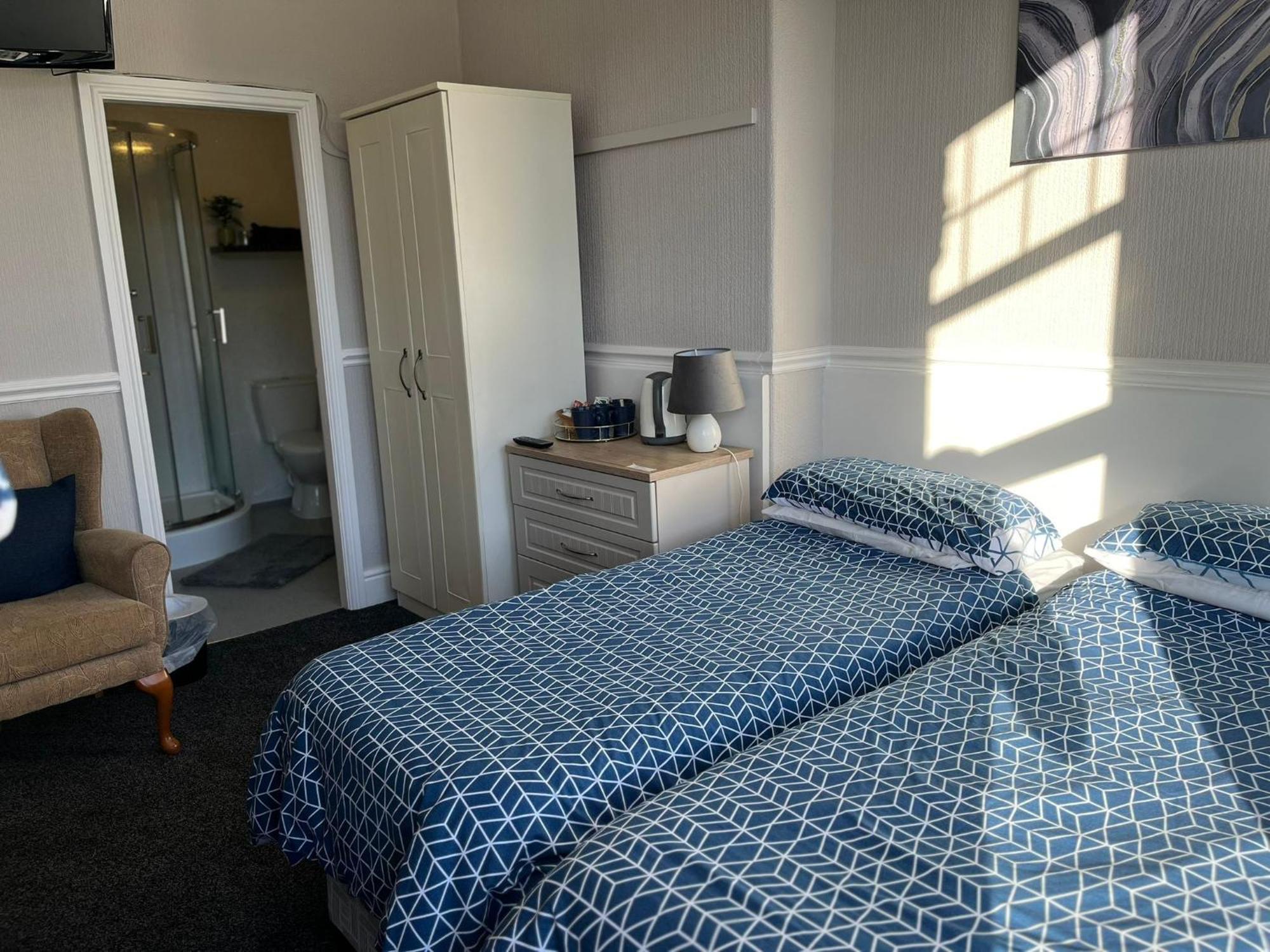 Y Garth Guesthouse Bangor  Extérieur photo