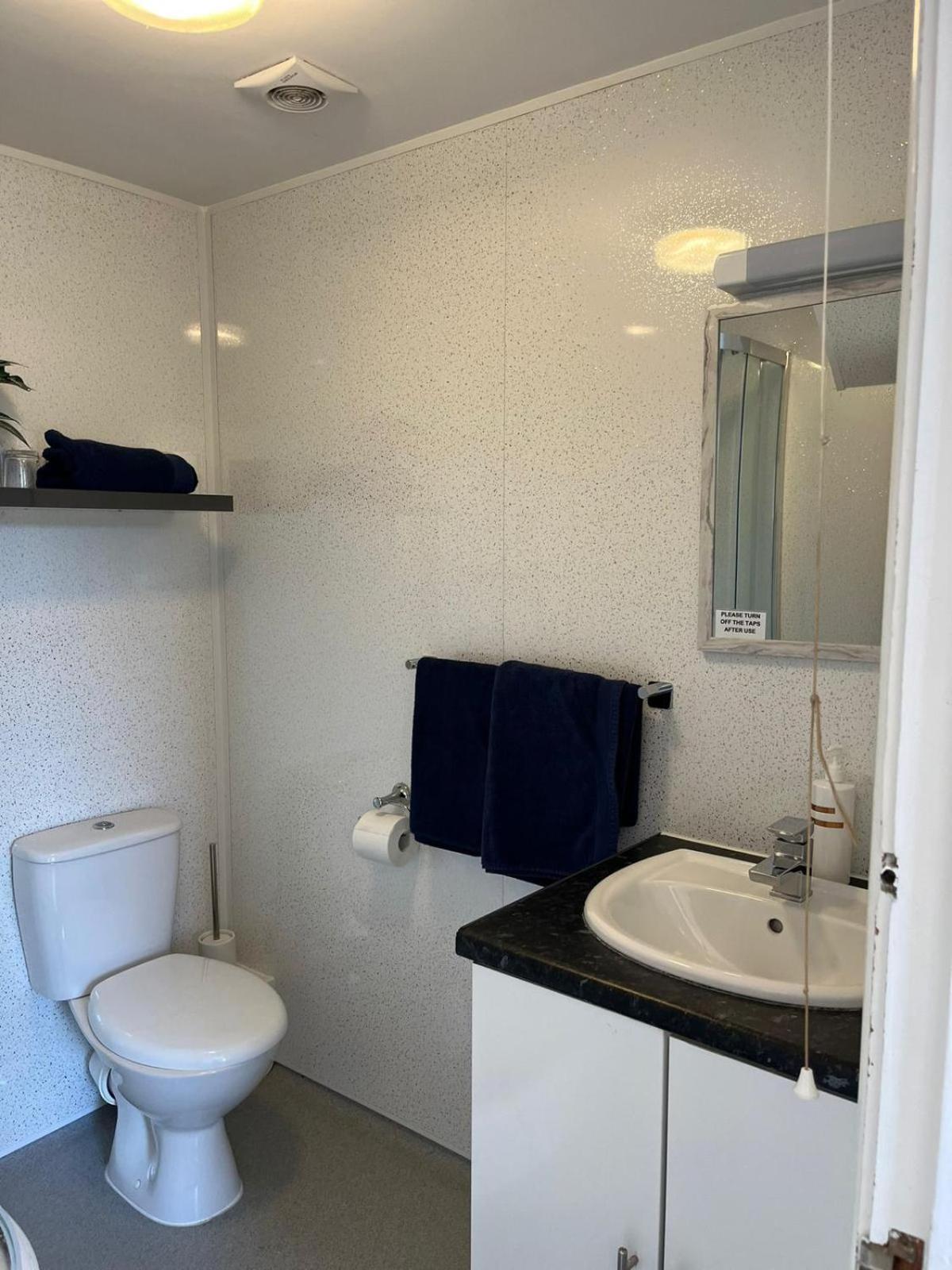 Y Garth Guesthouse Bangor  Extérieur photo